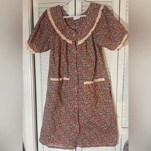 Amanda Paige Short Sleeve Floral House Dress Coat, Size M, Cotton/Poly Vintage